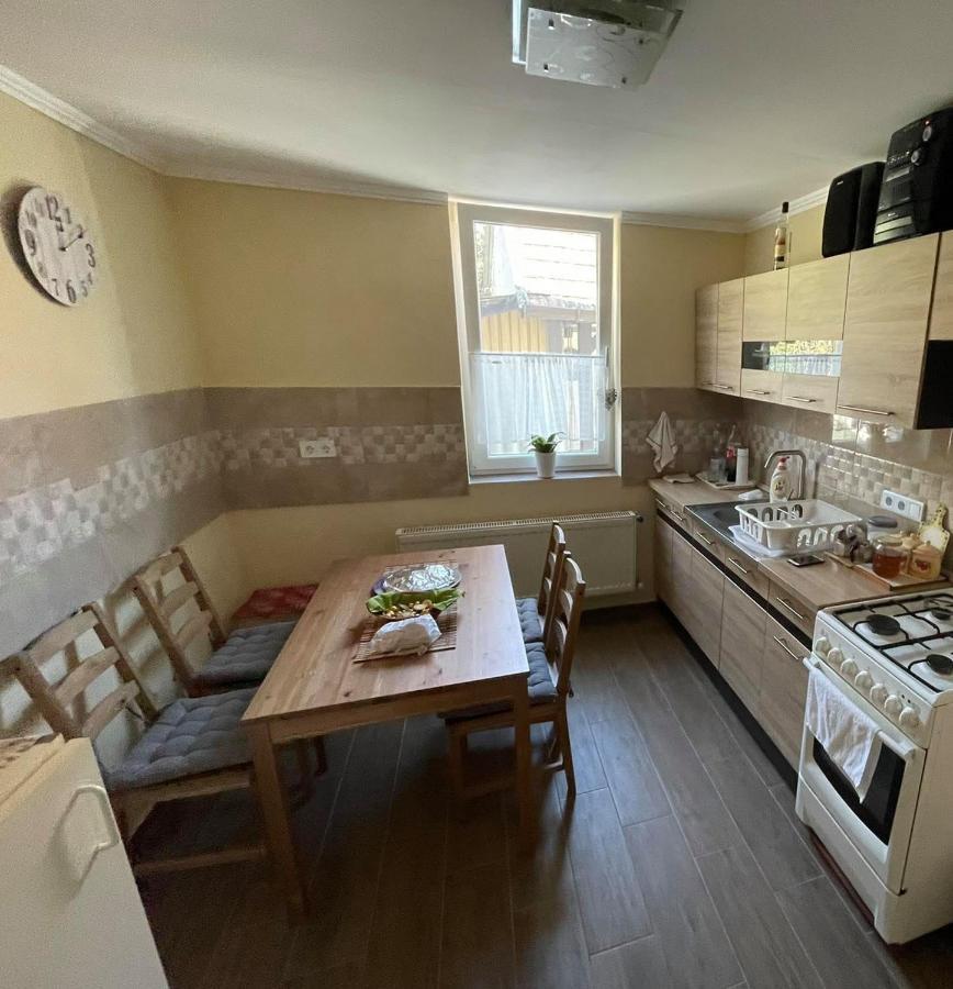 Rozsa Vendeghaz Apartment Abadszalok